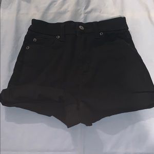 American Eagle “Curvy Super Hi-Rise Shortie”